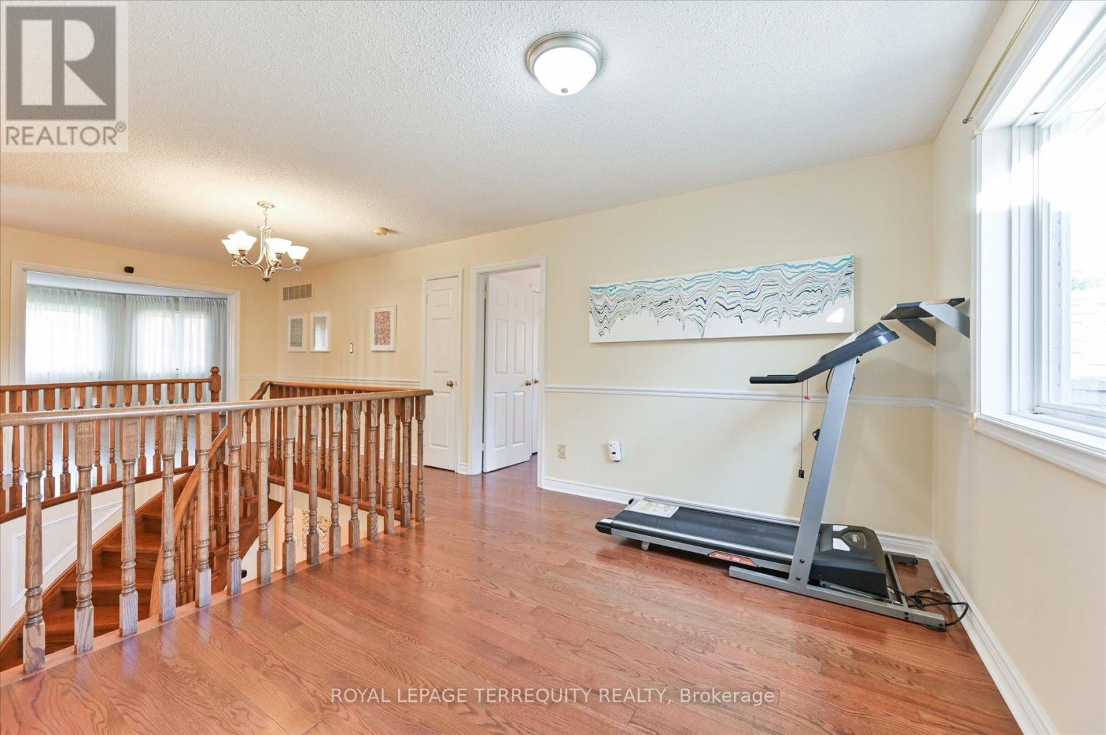 20 Leighland Drive, Markham, Ontario  L3R 7R4 - Photo 25 - N12507556