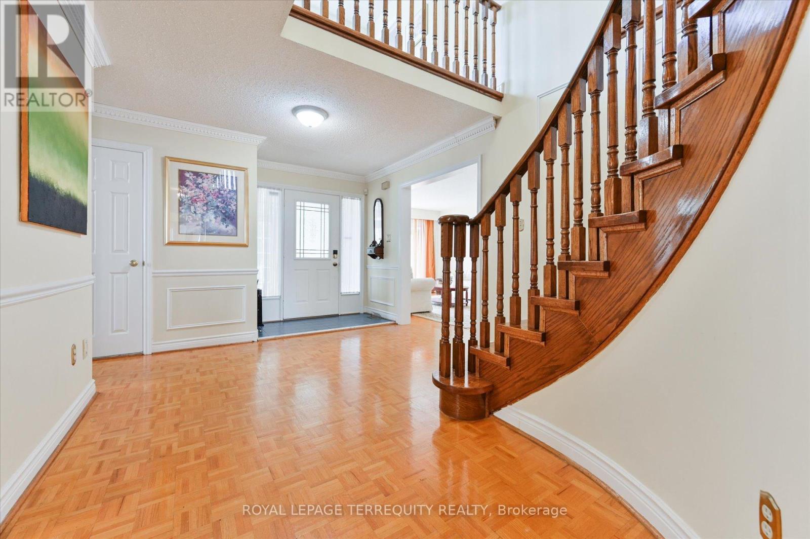 20 Leighland Drive, Markham, Ontario  L3R 7R4 - Photo 5 - N12507556