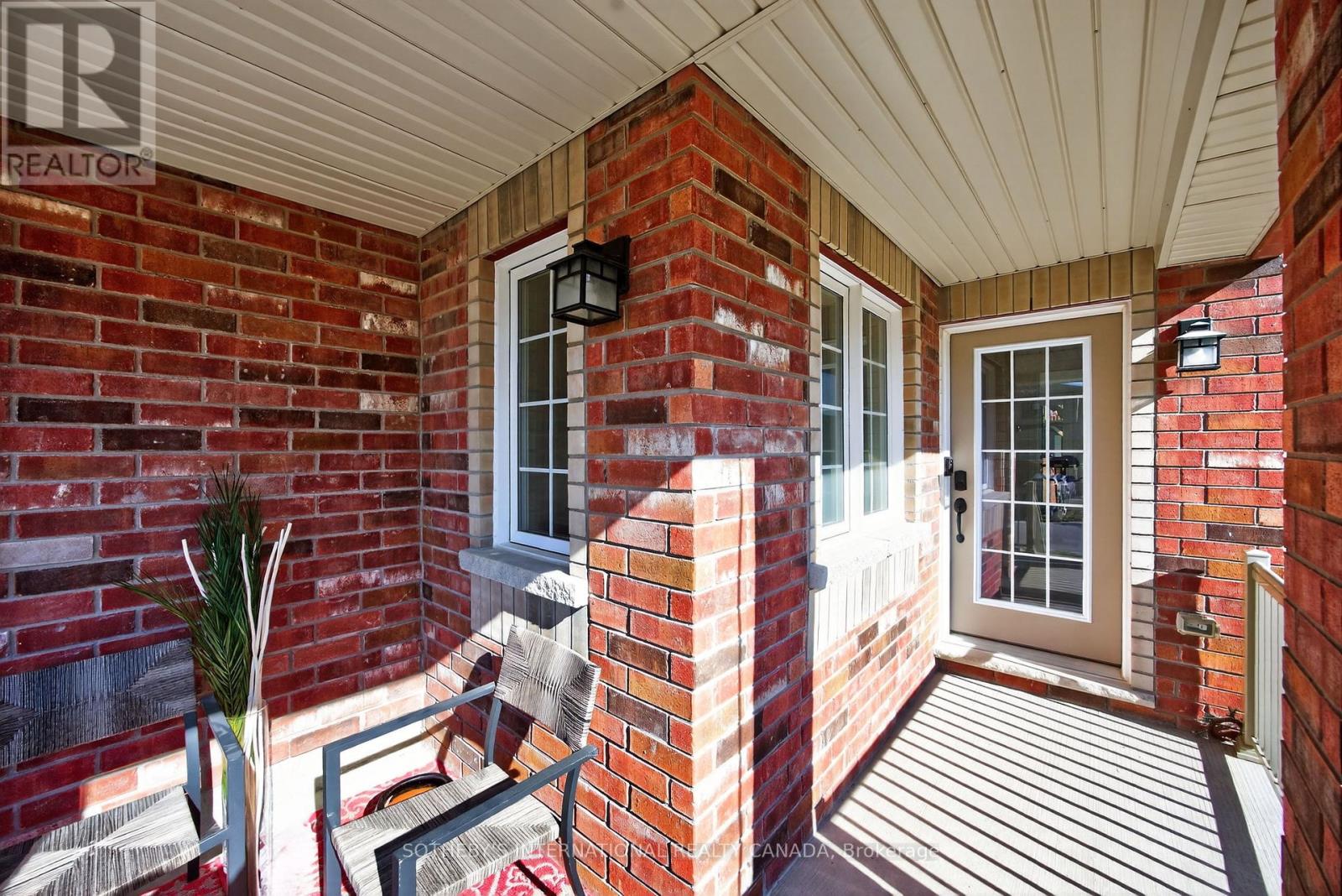 65 Harvest Crescent, Barrie, Ontario  L9J 0T5 - Photo 3 - S12507202