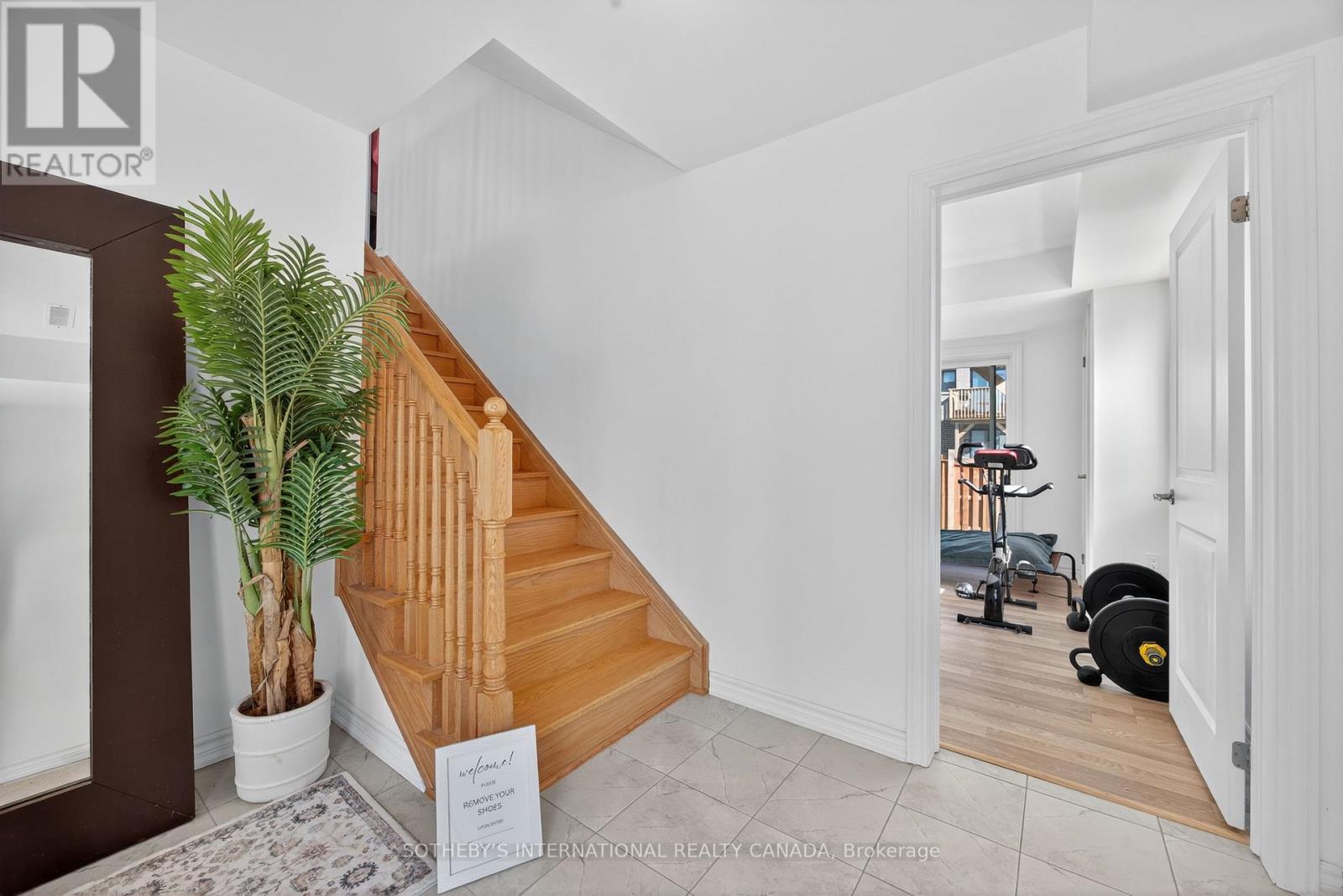 65 Harvest Crescent, Barrie, Ontario  L9J 0T5 - Photo 8 - S12507202