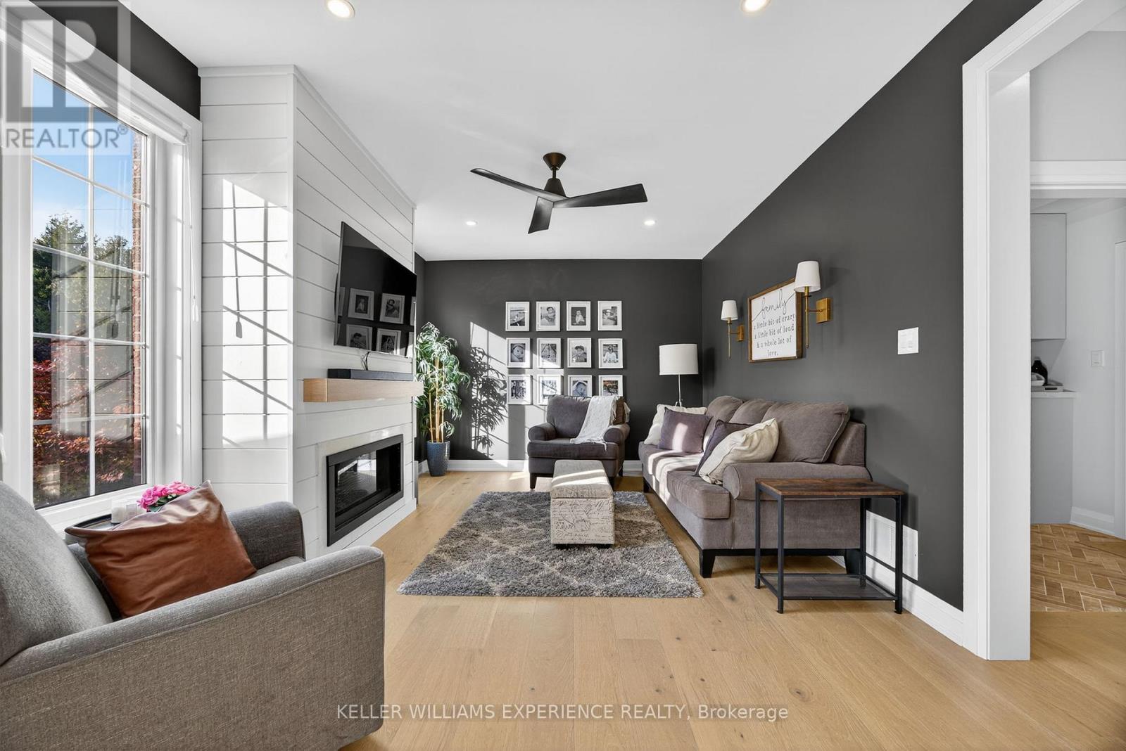 50 Regalia Way, Barrie (Innis-Shore), Ontario  L4M 7H8 - Photo 8 - S12507278