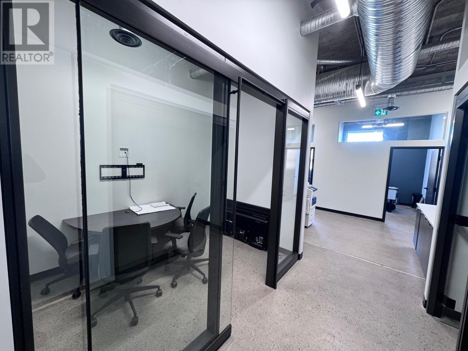 250 Park Ave, 2nd Floor, Thunder Bay, Ontario  P7B 1C2 - Photo 8 - TB253363