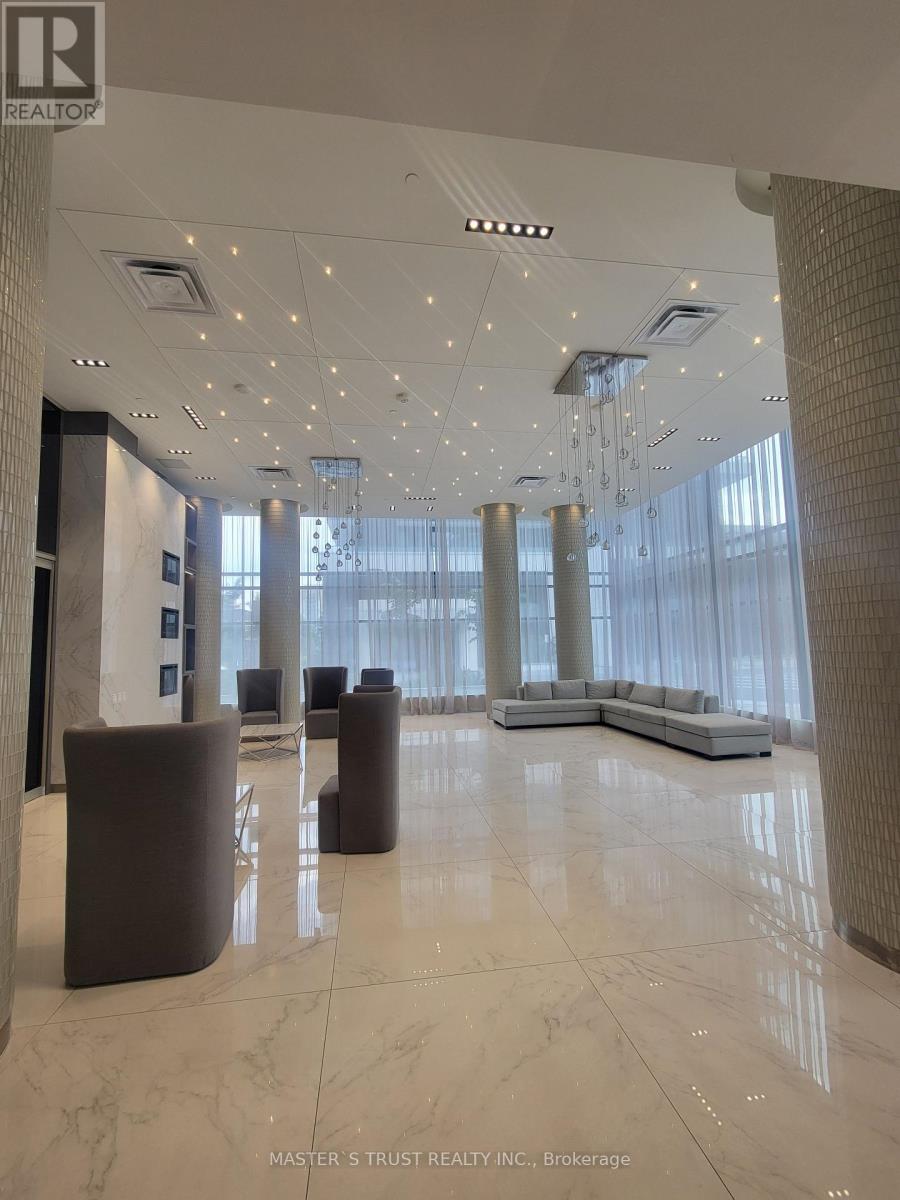 402 - 75 ONEIDA CRESCENT, Richmond Hill, Ontario