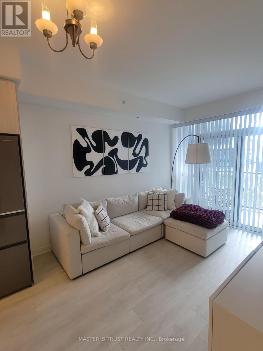 402 - 75 Oneida Crescent, Richmond Hill, Ontario  L4B 0A6 - Photo 5 - N12507496