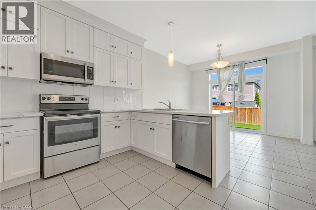 118 Elmbank Trail, Kitchener, Ontario  N2R 0H2 - Photo 4 - 40785272