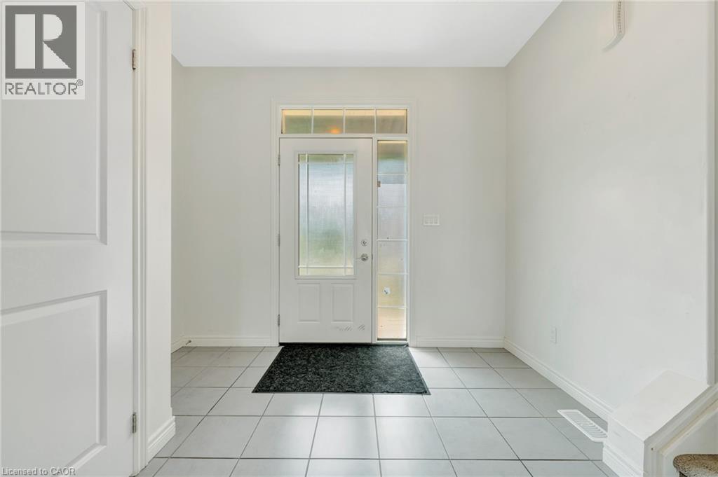 118 Elmbank Trail, Kitchener, Ontario  N2R 0H2 - Photo 5 - 40785272