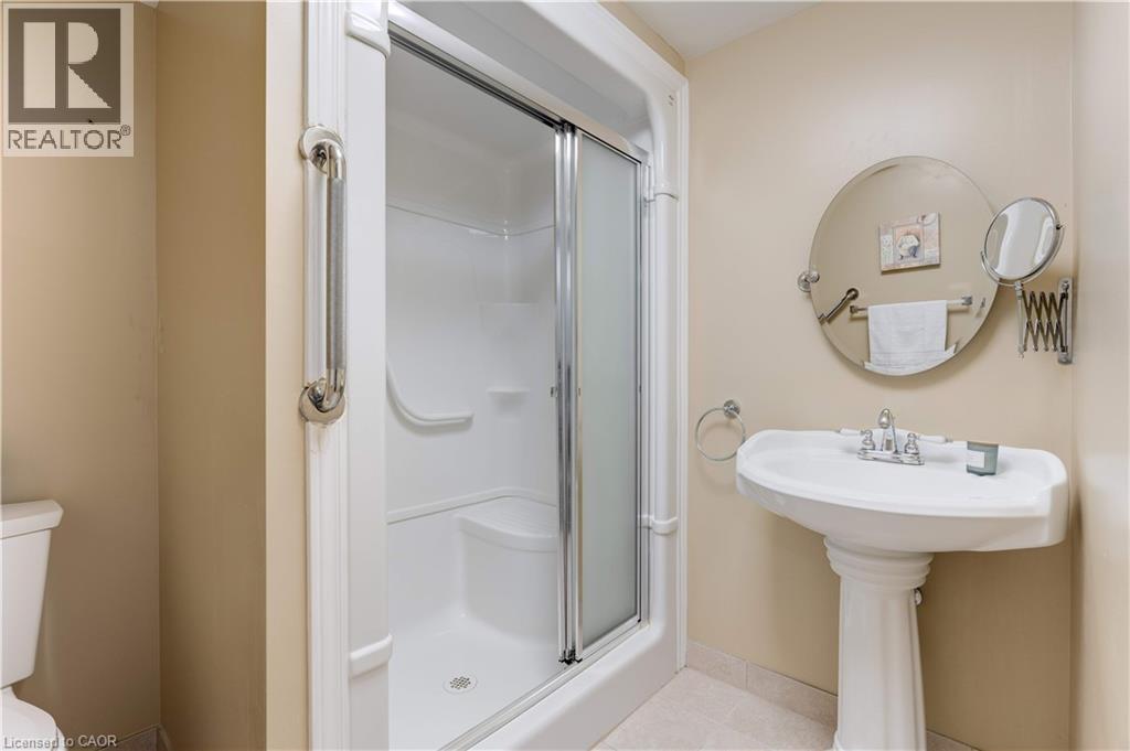 2774 King Street E Unit# 10, Hamilton, Ontario  L8G 1J4 - Photo 35 - 40785006