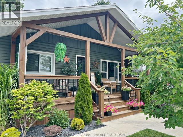 MLS# 25017345: 98 LEMUEL STREET, Thamesville, Canada