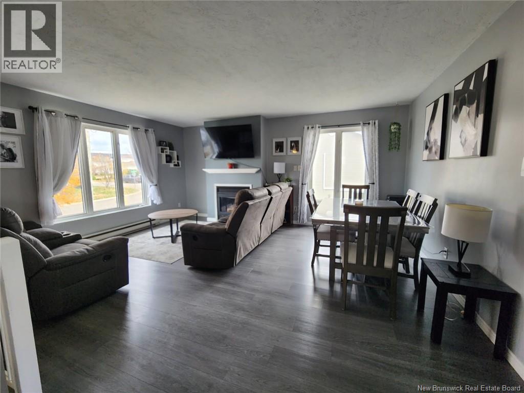 70 Bonavista Court, Moncton, New Brunswick  E1G 2H4 - Photo 7 - NB128546