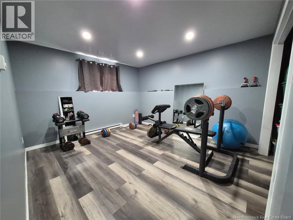 70 Bonavista Court, Moncton, New Brunswick  E1G 2H4 - Photo 27 - NB128546