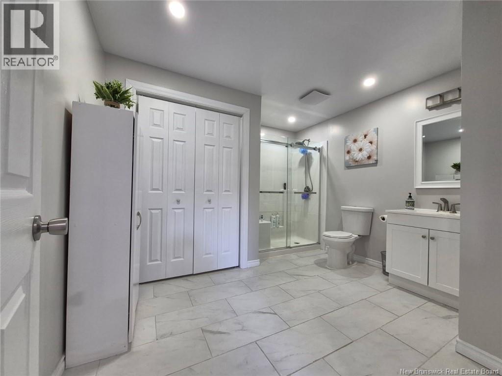 70 Bonavista Court, Moncton, New Brunswick  E1G 2H4 - Photo 25 - NB128546