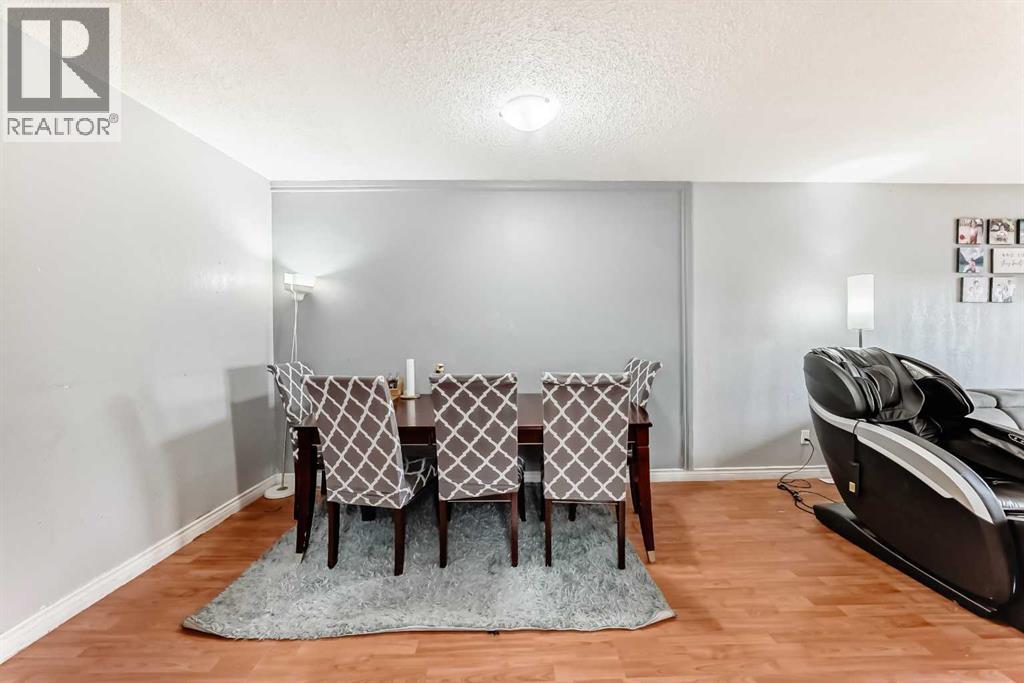 203 Penbrooke Close Se, Calgary, Alberta  T2A 3N9 - Photo 13 - A2256139