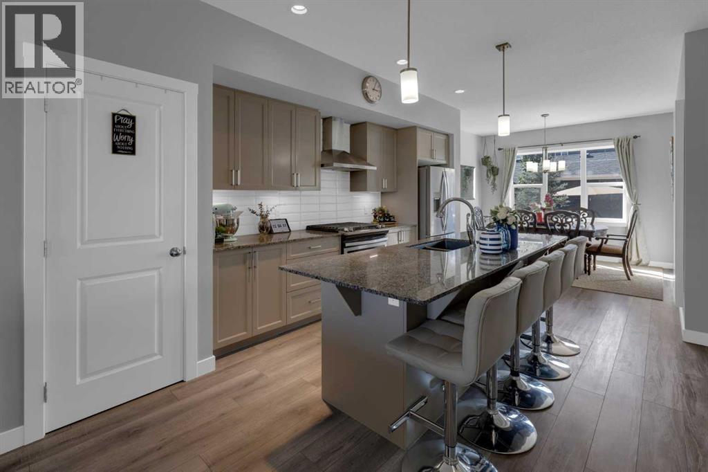 1100 Midtown Lane Sw, Airdrie, Alberta  T4B 4K5 - Photo 2 - A2258384