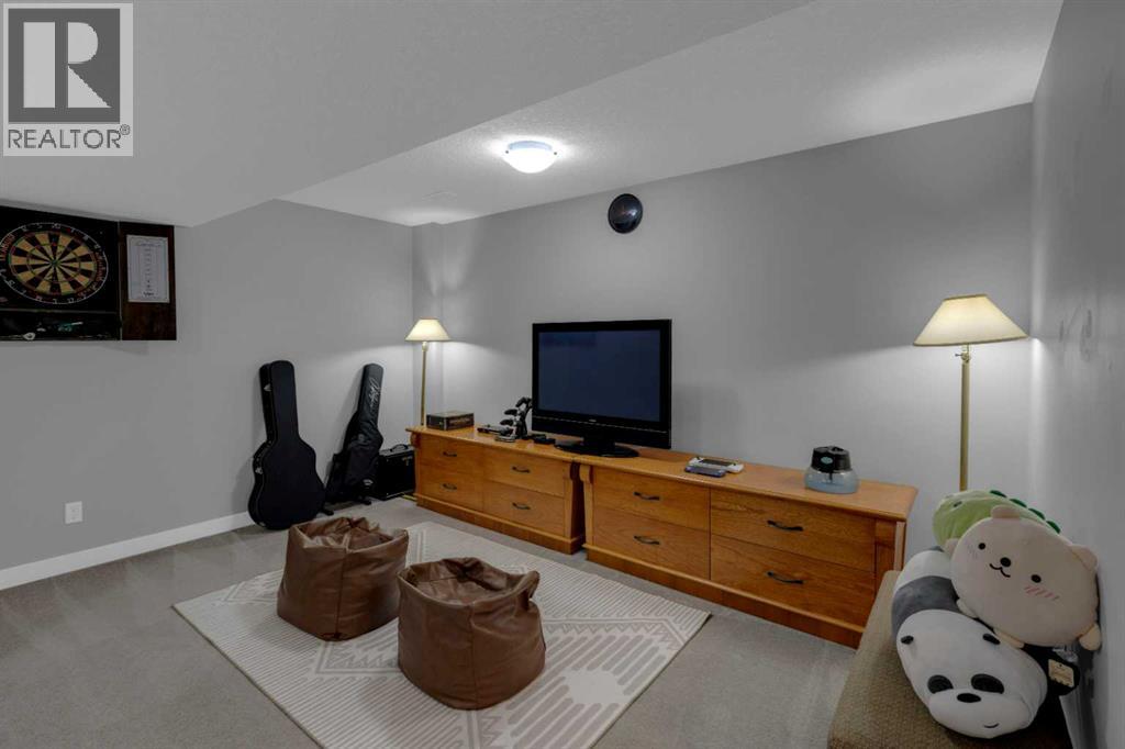 1100 Midtown Lane Sw, Airdrie, Alberta  T4B 4K5 - Photo 19 - A2258384