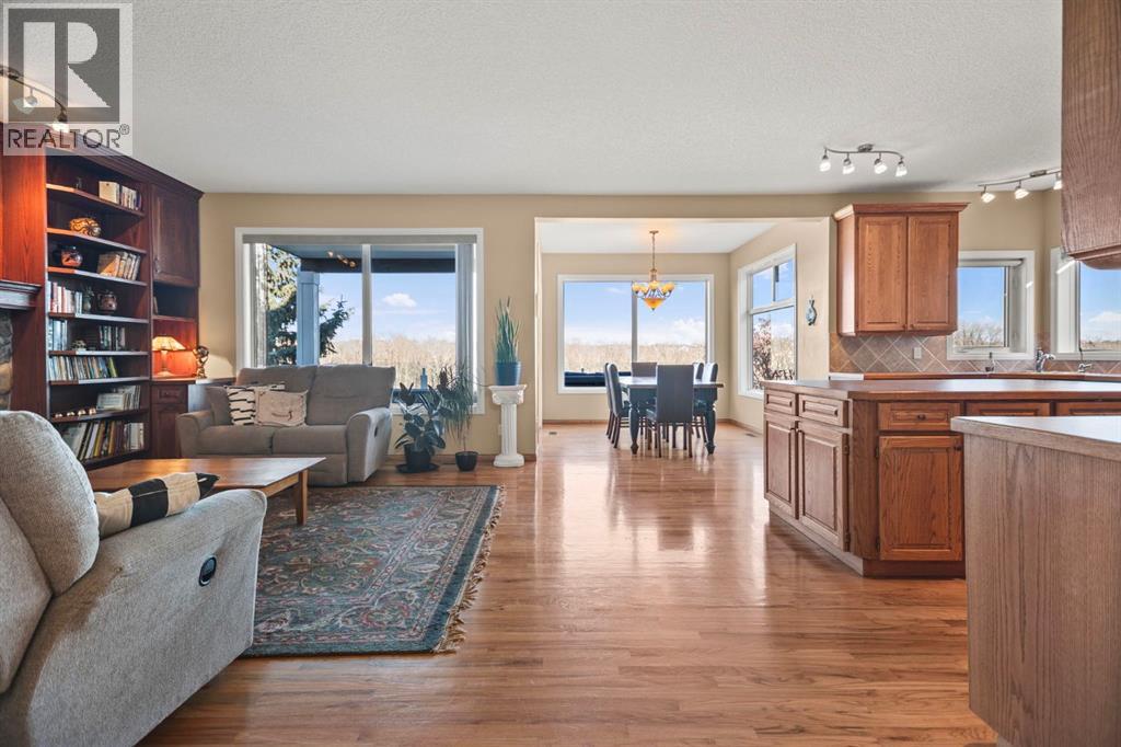 50 Sheep River Crescent, Okotoks, Alberta  T1S 1R3 - Photo 8 - A2268254