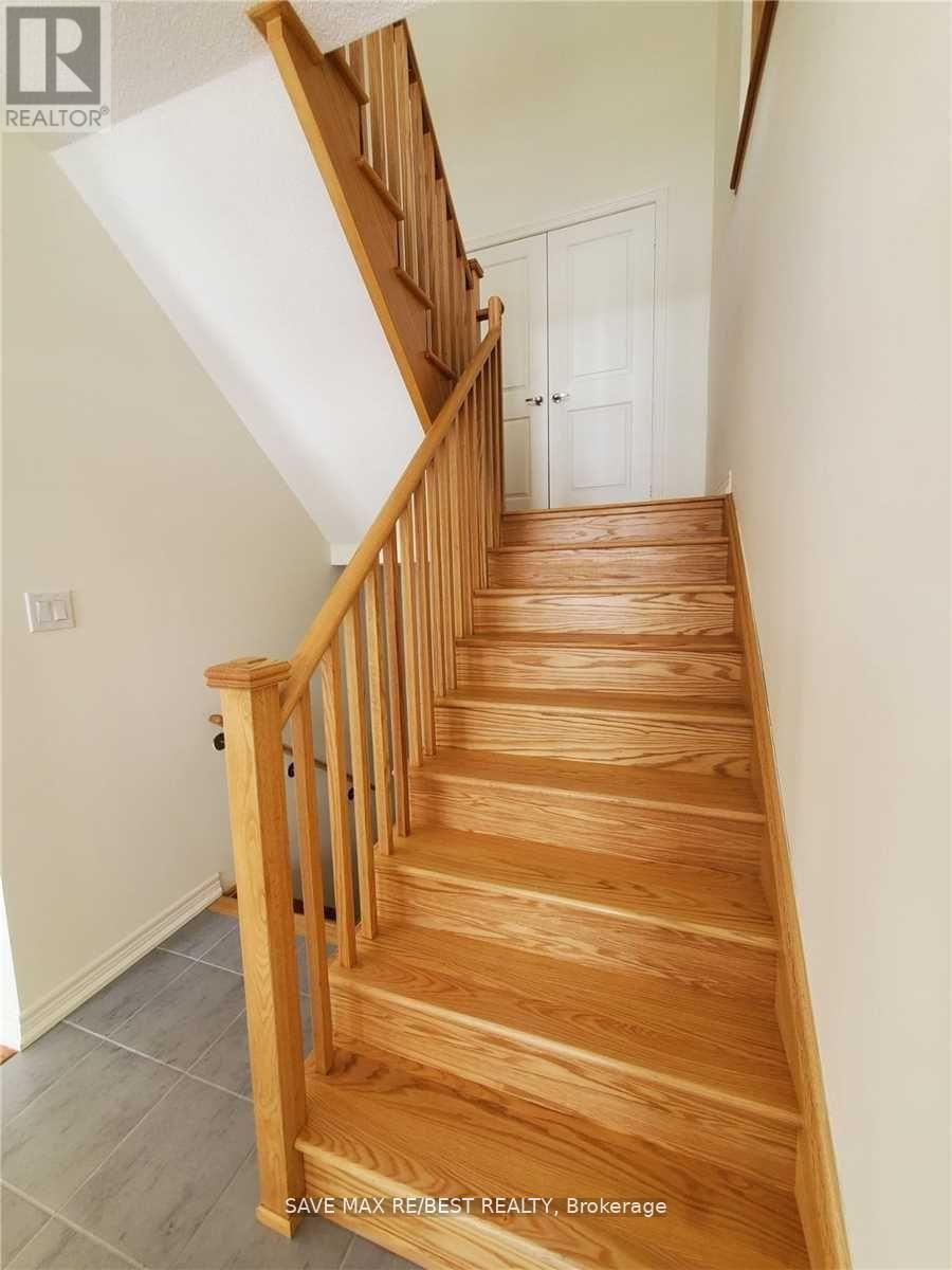 37 Sail Road, Brampton, Ontario  L7A 4W8 - Photo 6 - W12507164