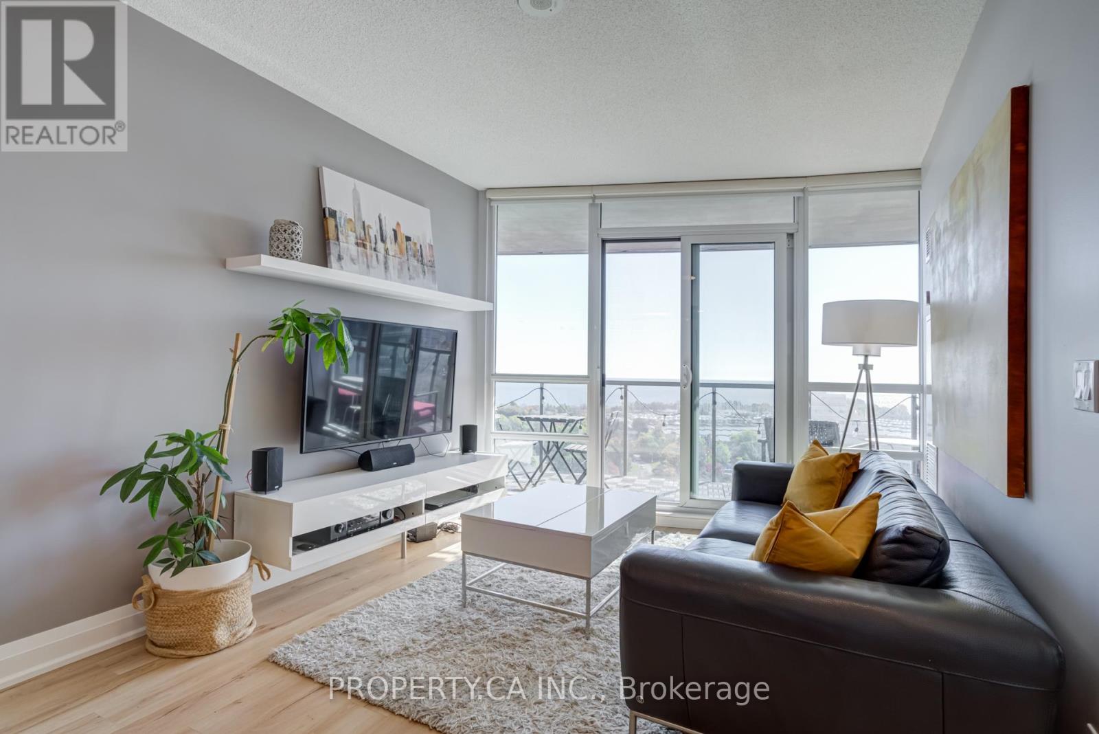 1501 - 2230 Lake Shore Boulevard W, Toronto, Ontario  M8V 0B2 - Photo 12 - W12507178