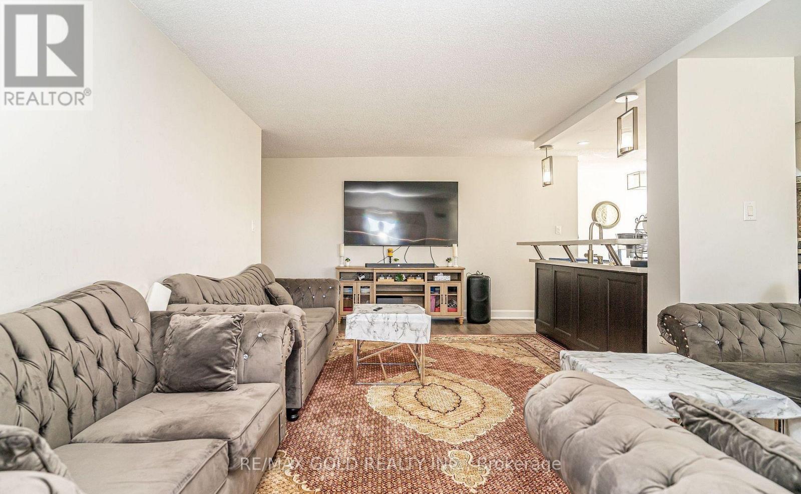 403 - 30 Malta Avenue, Brampton, Ontario  L6Y 4W6 - Photo 14 - W12507206