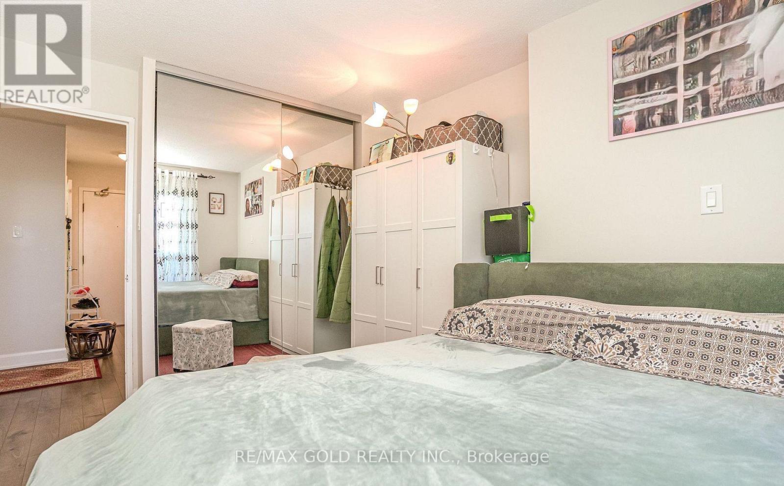 403 - 30 Malta Avenue, Brampton, Ontario  L6Y 4W6 - Photo 25 - W12507206