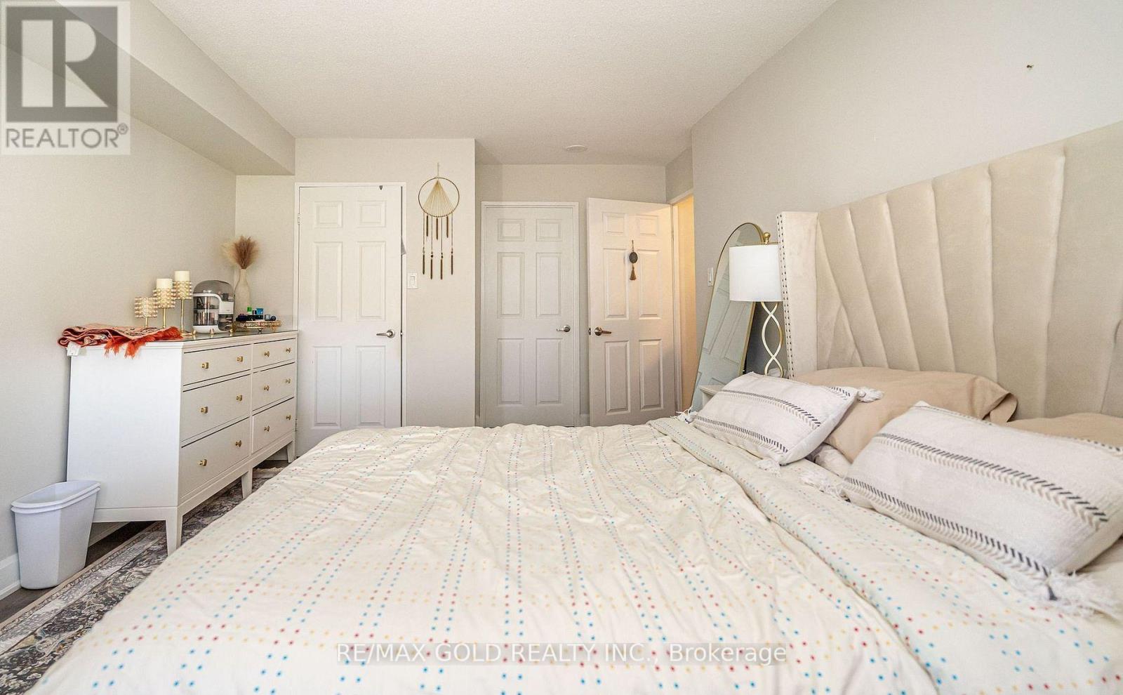 403 - 30 Malta Avenue, Brampton, Ontario  L6Y 4W6 - Photo 29 - W12507206