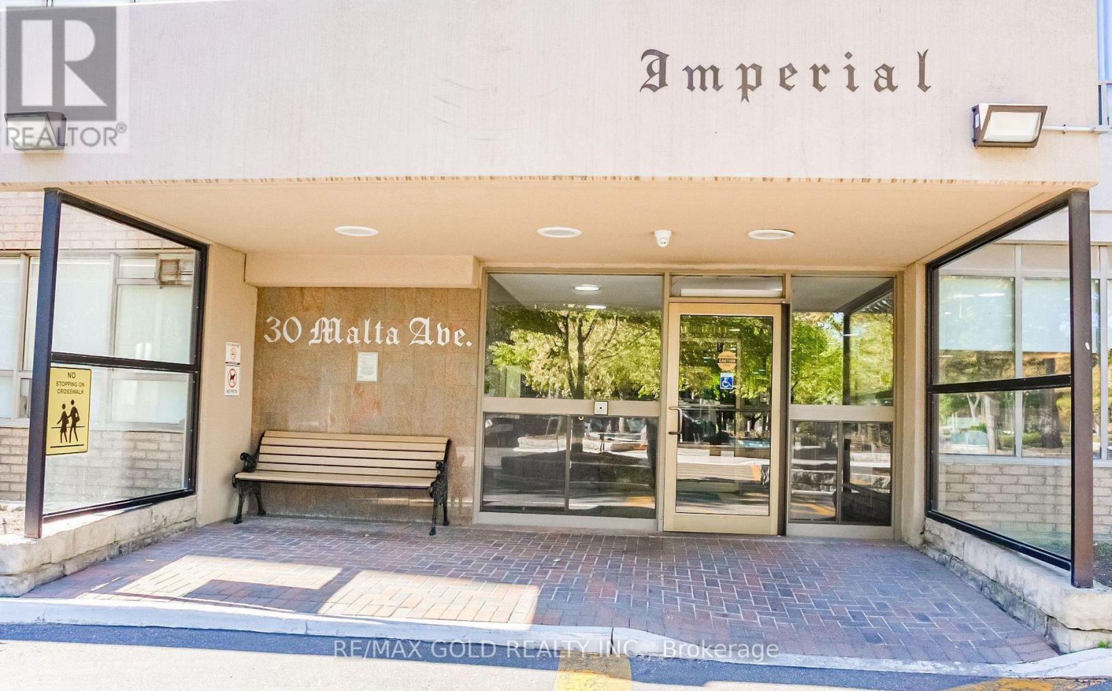 403 - 30 Malta Avenue, Brampton, Ontario  L6Y 4W6 - Photo 3 - W12507206