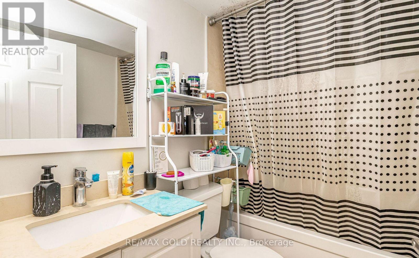 403 - 30 Malta Avenue, Brampton, Ontario  L6Y 4W6 - Photo 33 - W12507206