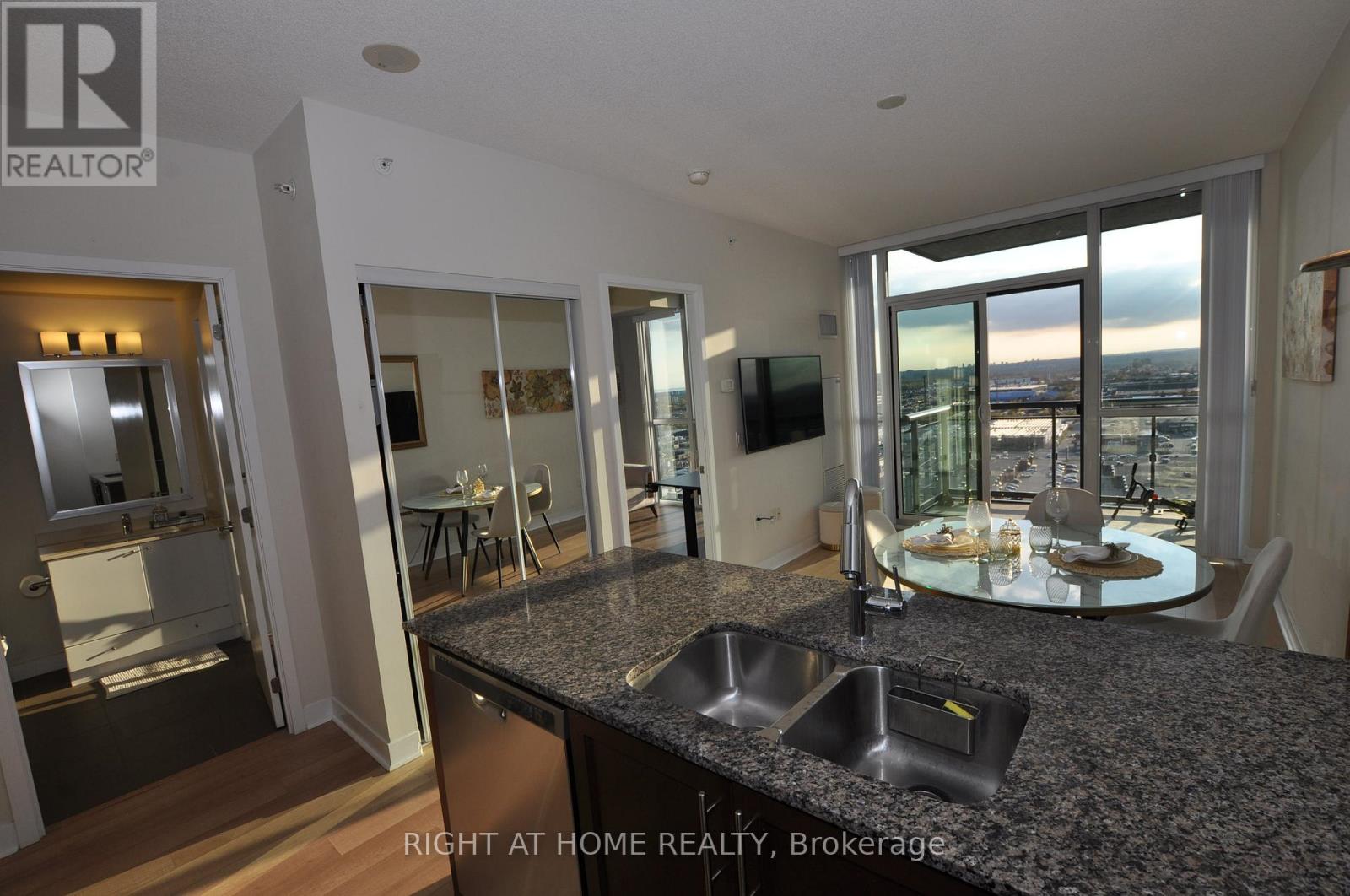 1705 - 3975 Grand Park Drive, Mississauga, Ontario  L5B 0K4 - Photo 33 - W12507228