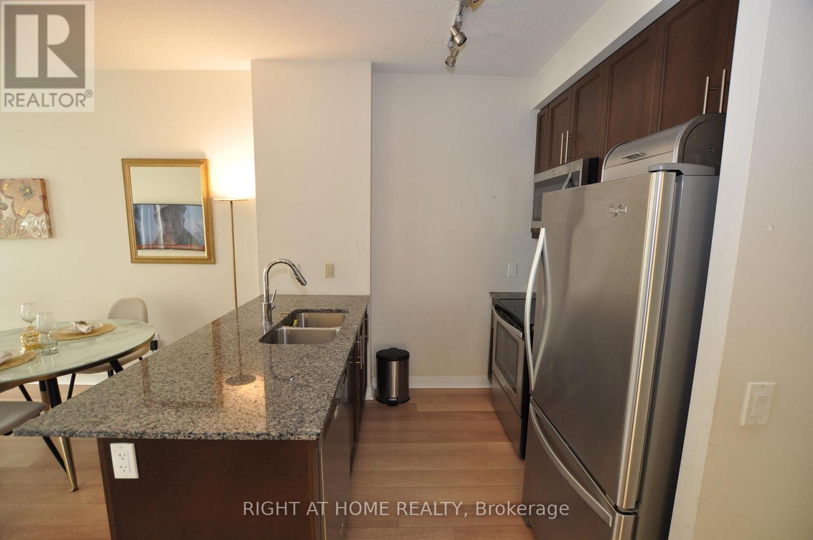 1705 - 3975 Grand Park Drive, Mississauga, Ontario  L5B 0K4 - Photo 7 - W12507228