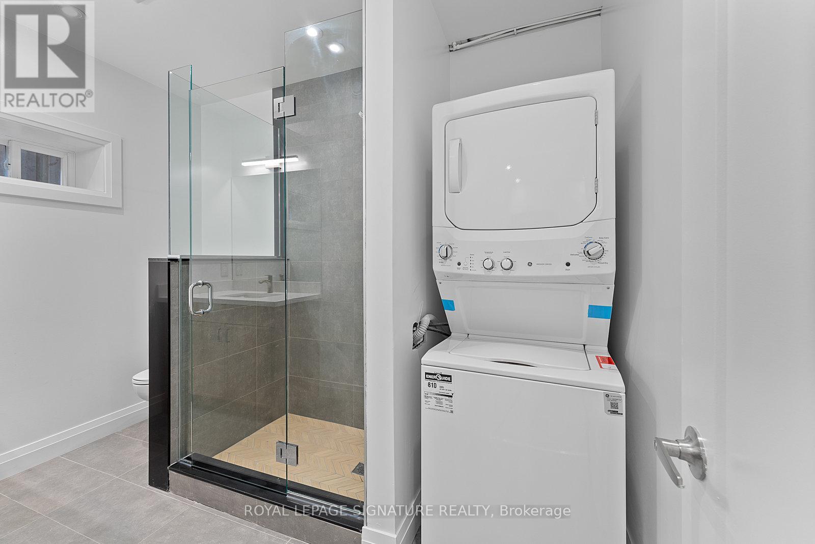 Garden - 45 William Street, Toronto, Ontario  M9N 2G6 - Photo 10 - W12507248