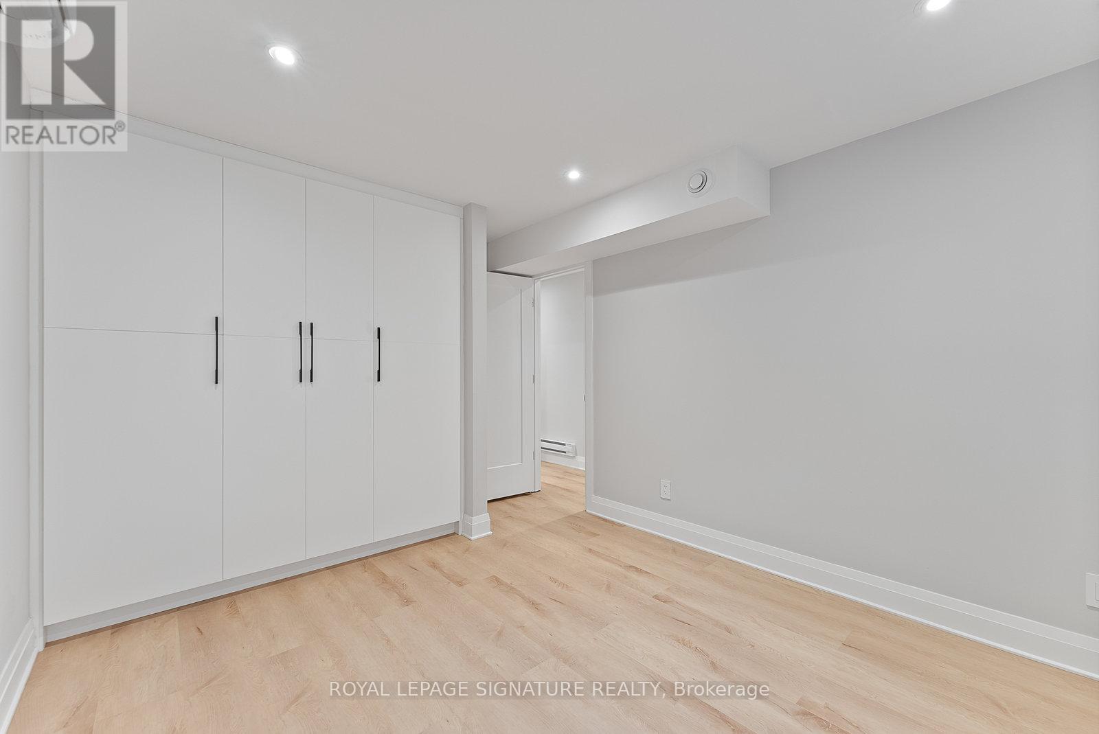 Garden - 45 William Street, Toronto, Ontario  M9N 2G6 - Photo 18 - W12507248