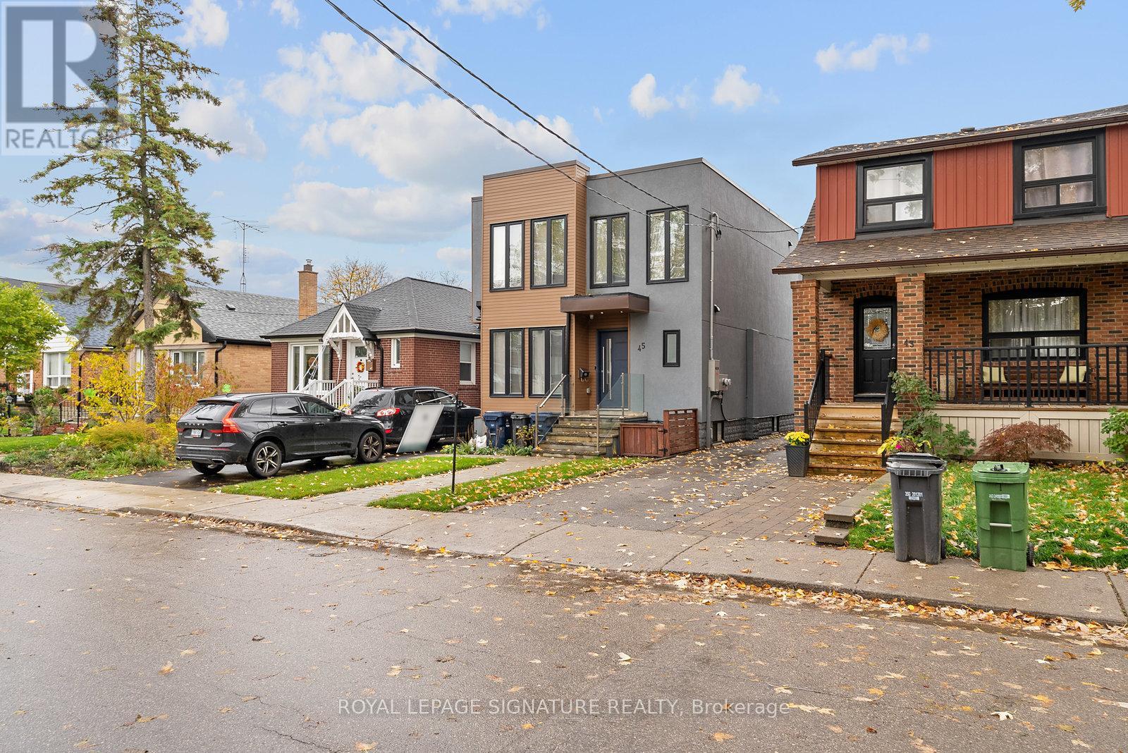 Garden - 45 William Street, Toronto, Ontario  M9N 2G6 - Photo 23 - W12507248