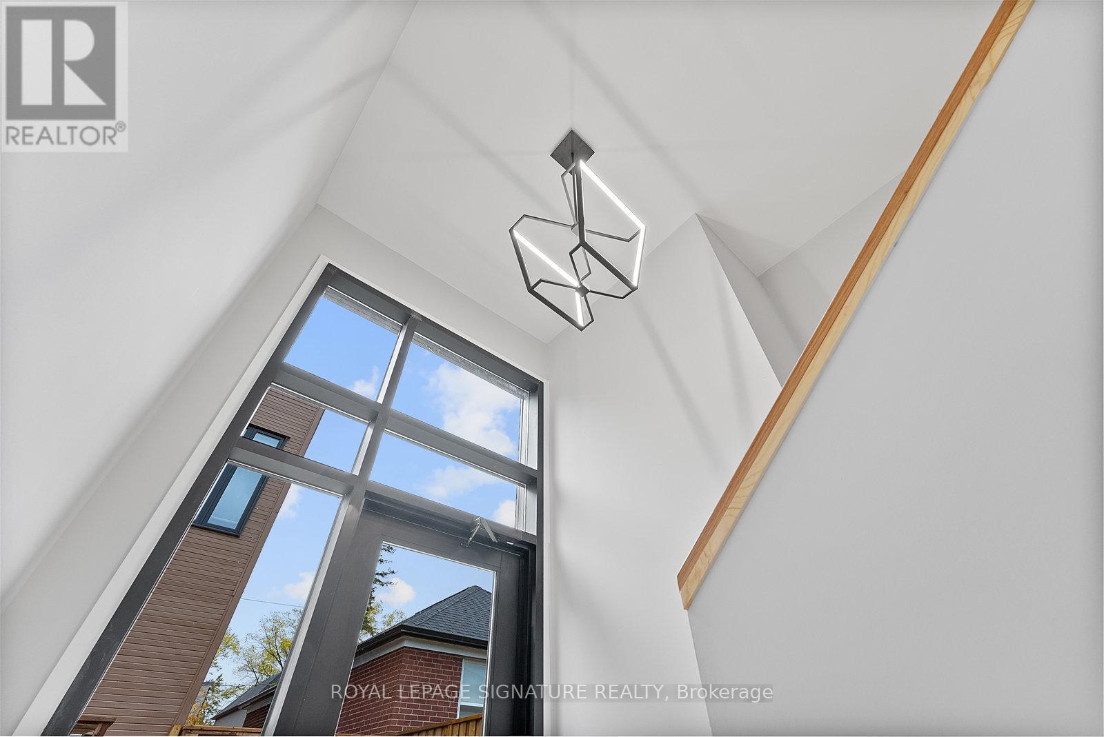 Garden - 45 William Street, Toronto, Ontario  M9N 2G6 - Photo 3 - W12507248