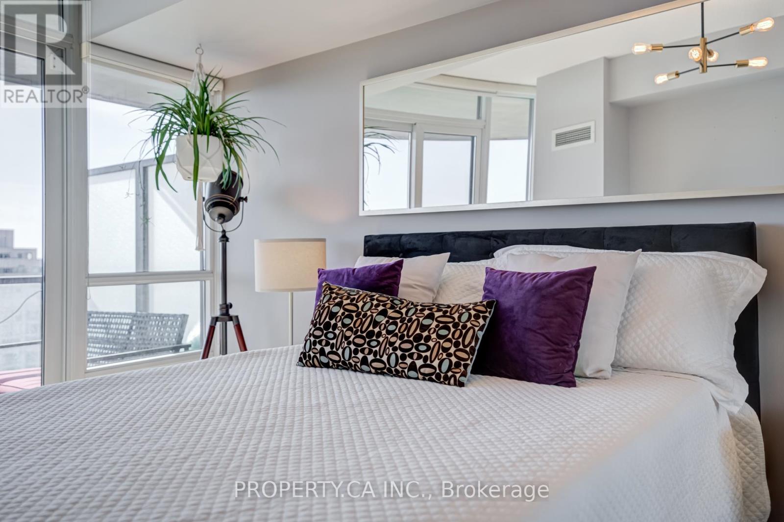 1501 - 2230 Lake Shore Boulevard W, Toronto, Ontario  M8V 0B2 - Photo 20 - W12507256