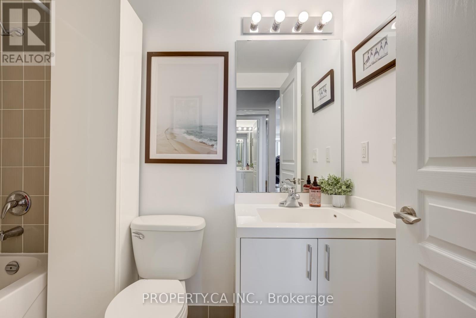 1501 - 2230 Lake Shore Boulevard W, Toronto, Ontario  M8V 0B2 - Photo 25 - W12507256