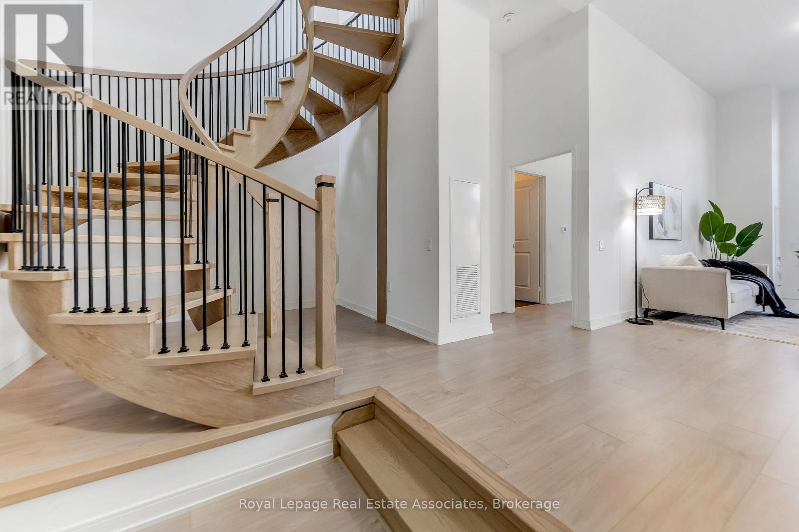 124 - 8 Nahani Way, Mississauga, Ontario  L4Z 0C6 - Photo 12 - W12507268