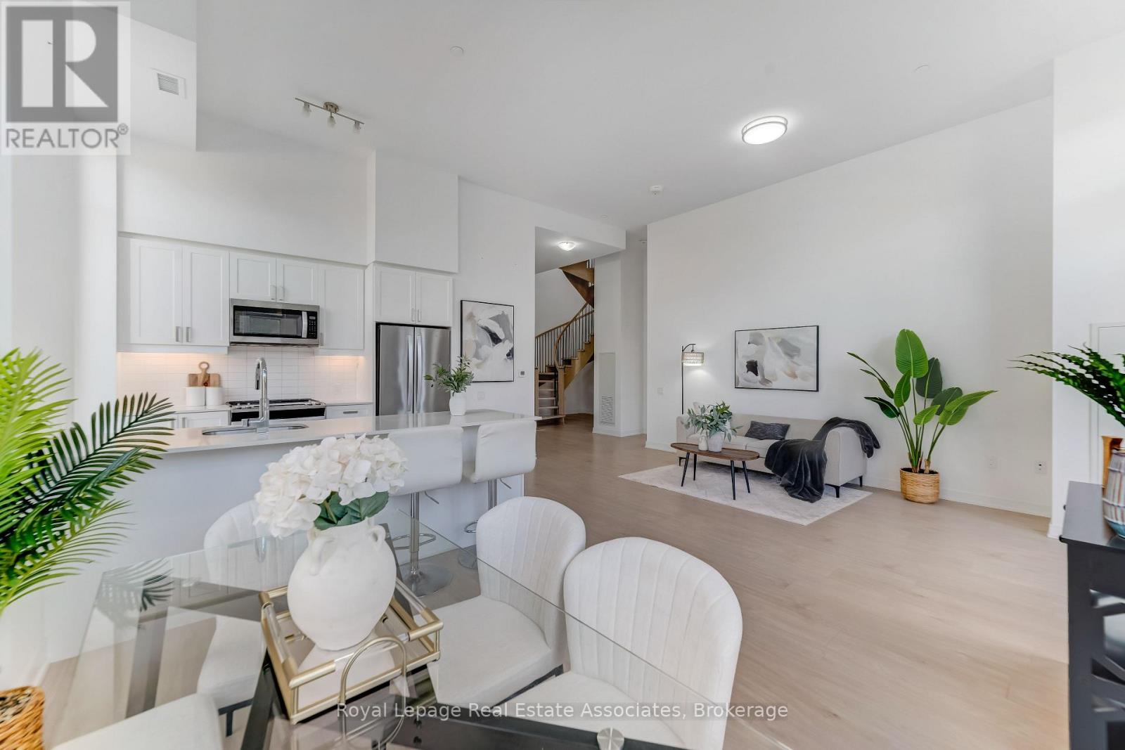 124 - 8 Nahani Way, Mississauga, Ontario  L4Z 0C6 - Photo 4 - W12507268