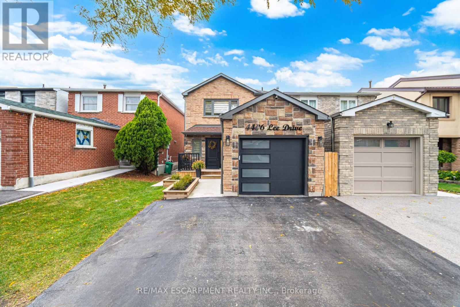 4406 LEE DRIVE, mississauga (rathwood), Ontario