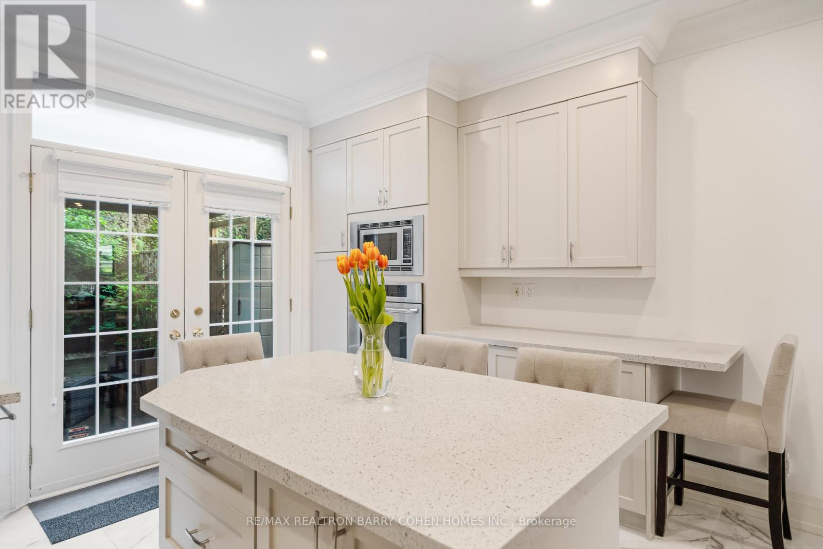 544c Scarlett Road, Toronto, Ontario  M9P 2S2 - Photo 15 - W12507294