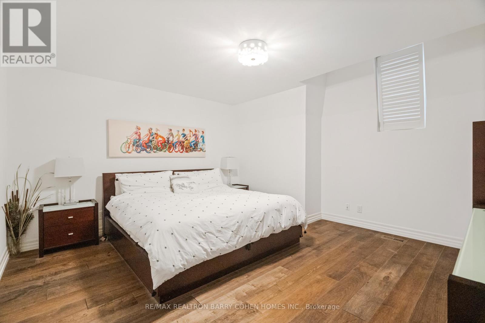 544c Scarlett Road, Toronto, Ontario  M9P 2S2 - Photo 31 - W12507294