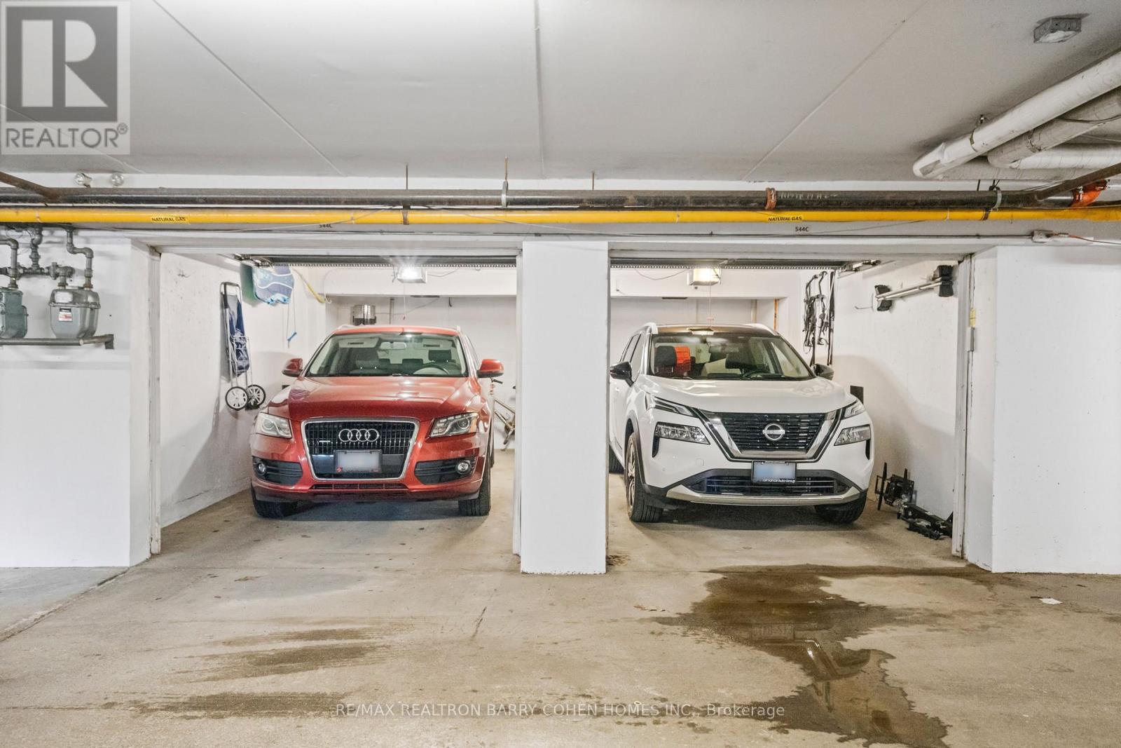 544c Scarlett Road, Toronto, Ontario  M9P 2S2 - Photo 38 - W12507294