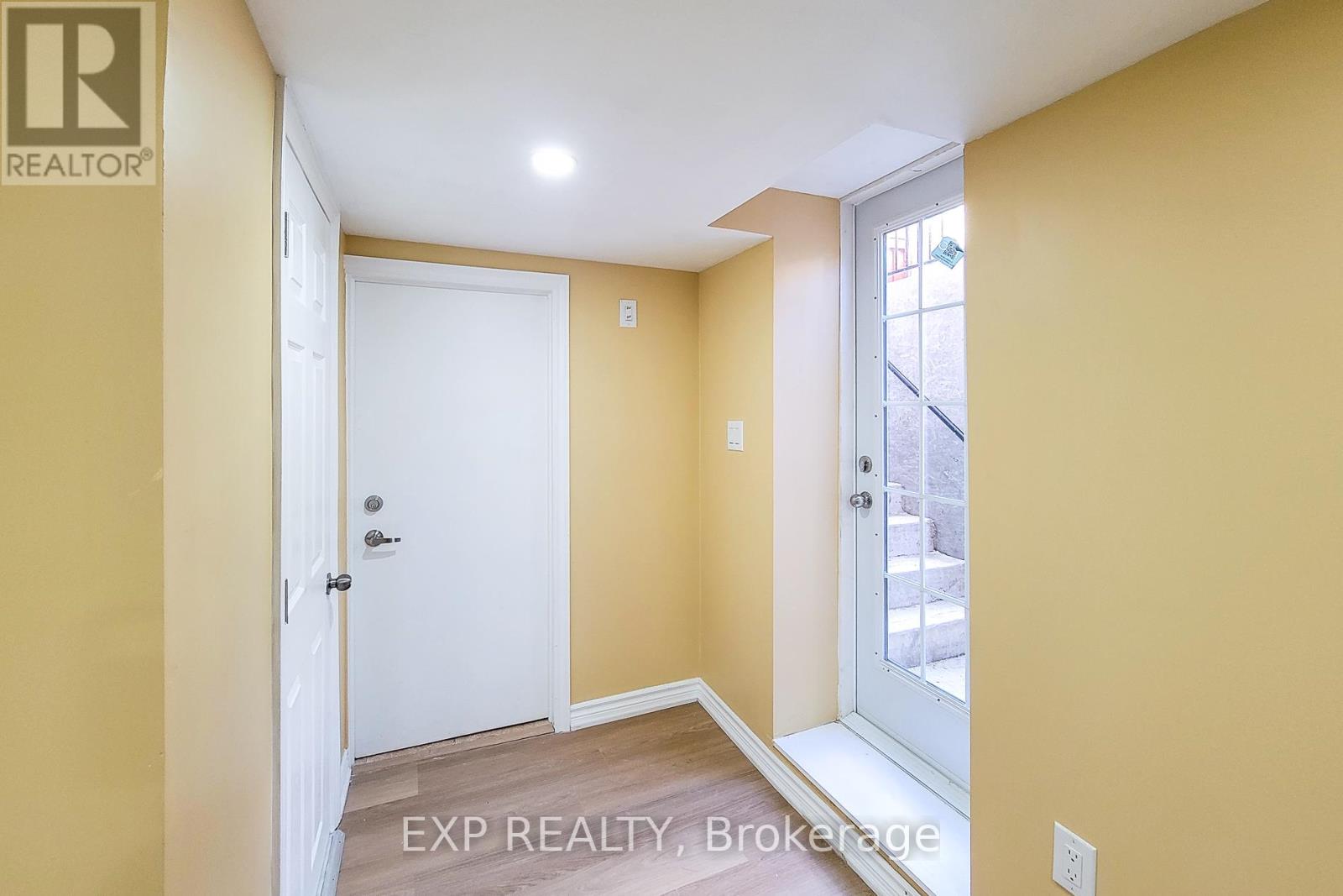 Bsmnt - 14 White Road, Brampton, Ontario  L7A 1P1 - Photo 12 - W12507354