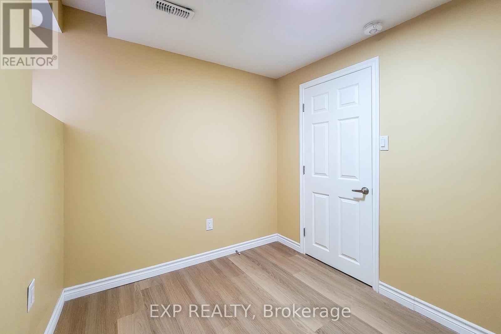 Bsmnt - 14 White Road, Brampton, Ontario  L7A 1P1 - Photo 25 - W12507354