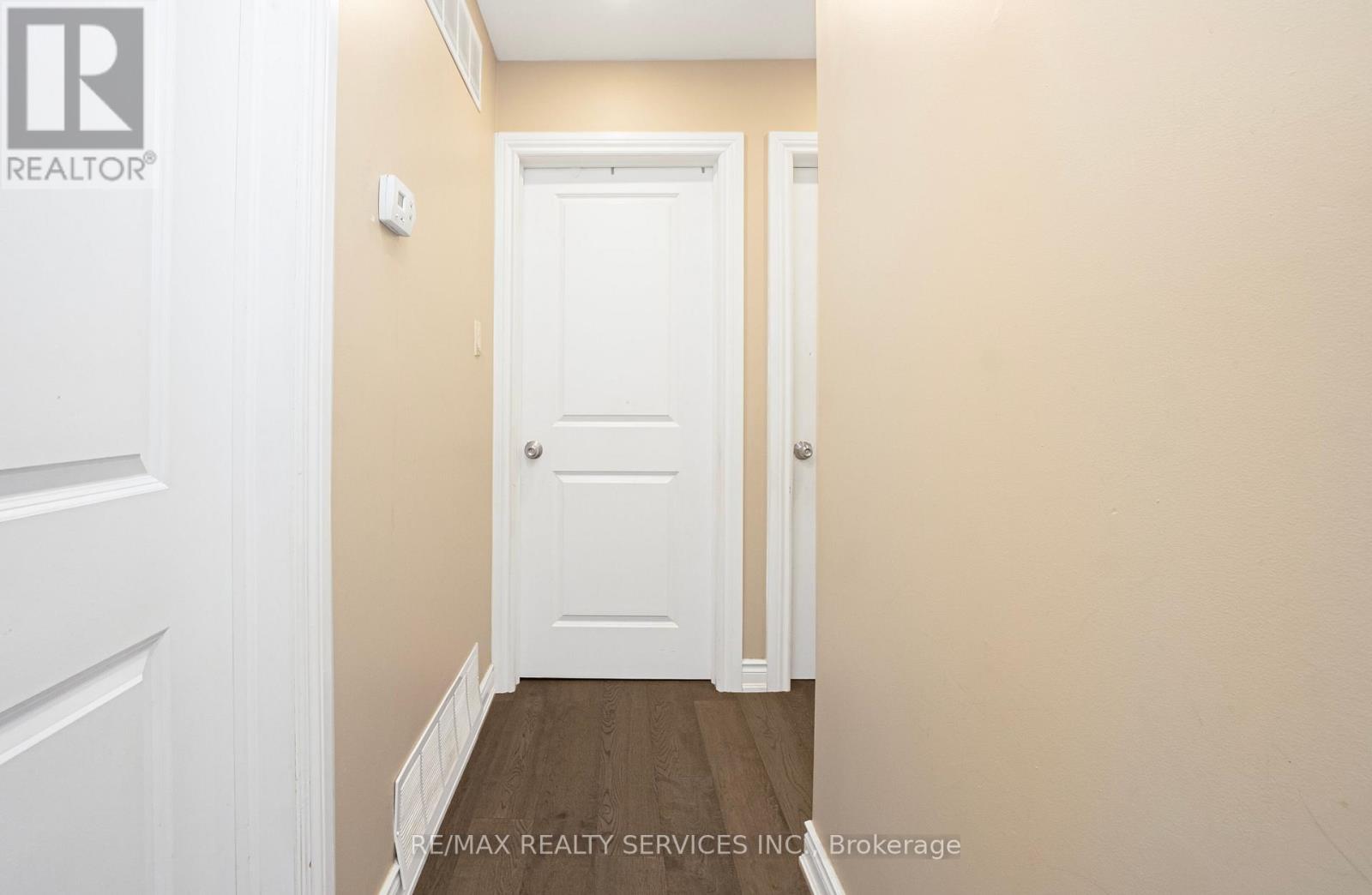 26 Lambton Court, Brampton, Ontario  L6V 2A9 - Photo 26 - W12507366