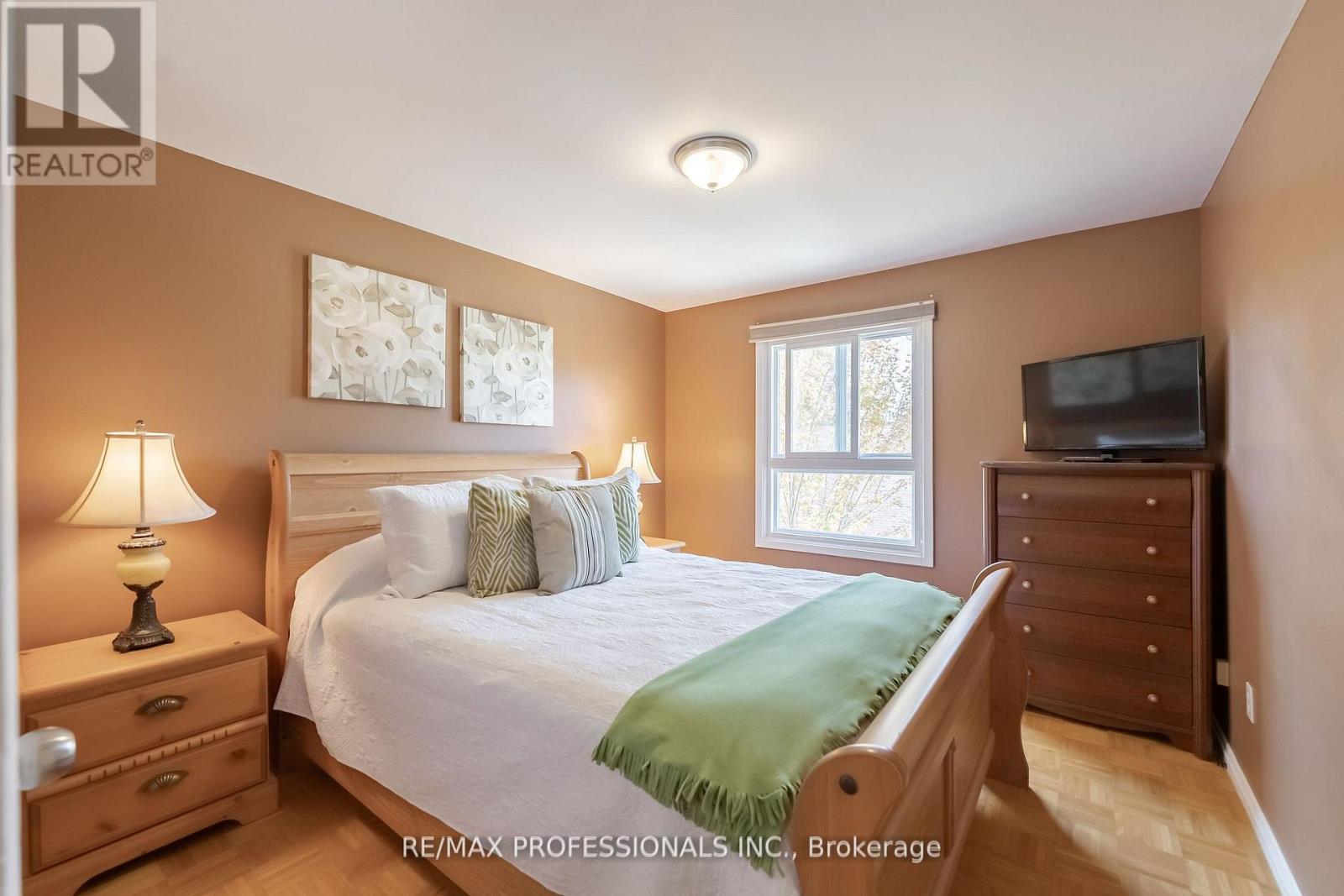 65 - 405 Hyacinthe Boulevard, Mississauga, Ontario  L5A 3N1 - Photo 18 - W12507372