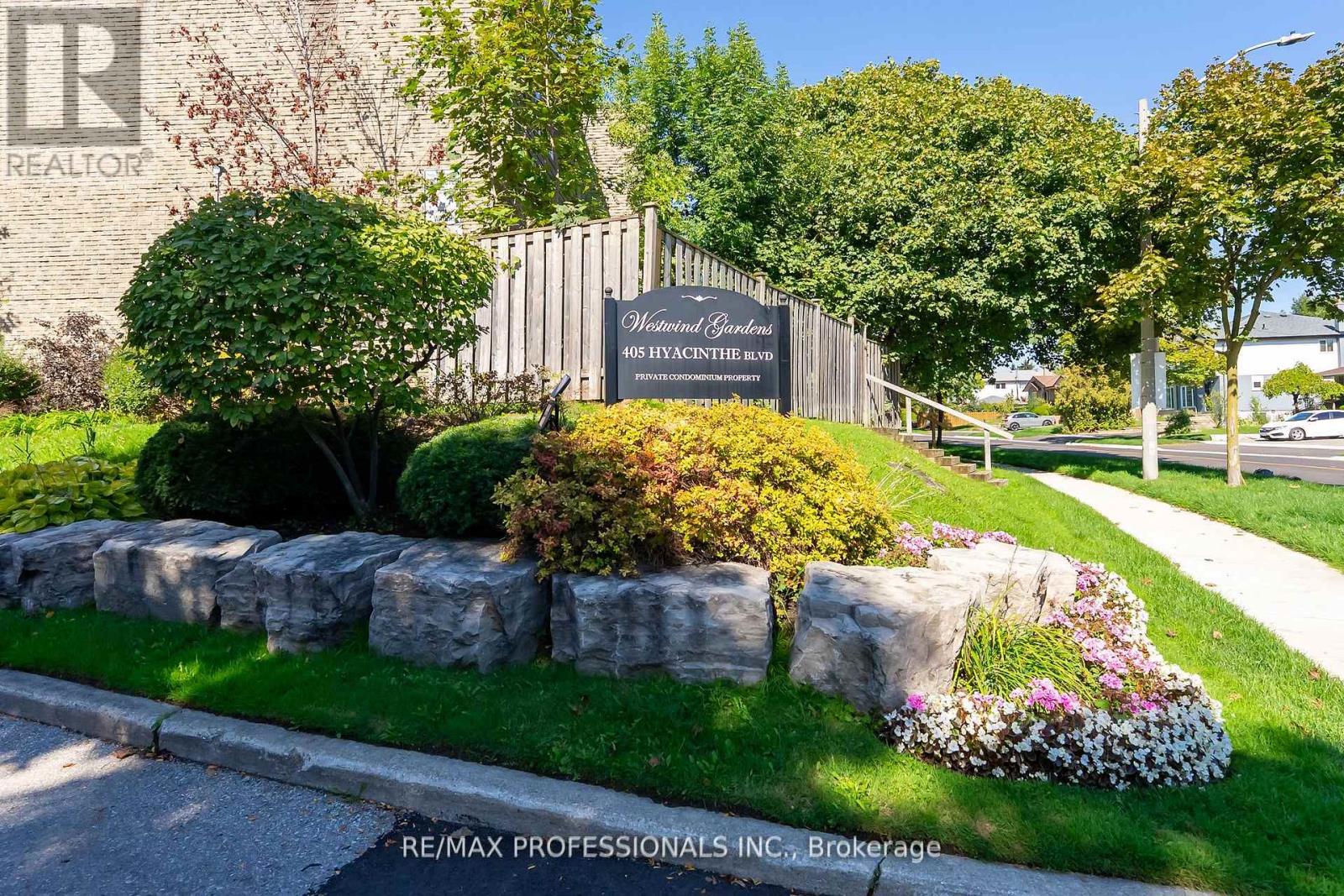 65 - 405 Hyacinthe Boulevard, Mississauga, Ontario  L5A 3N1 - Photo 37 - W12507372