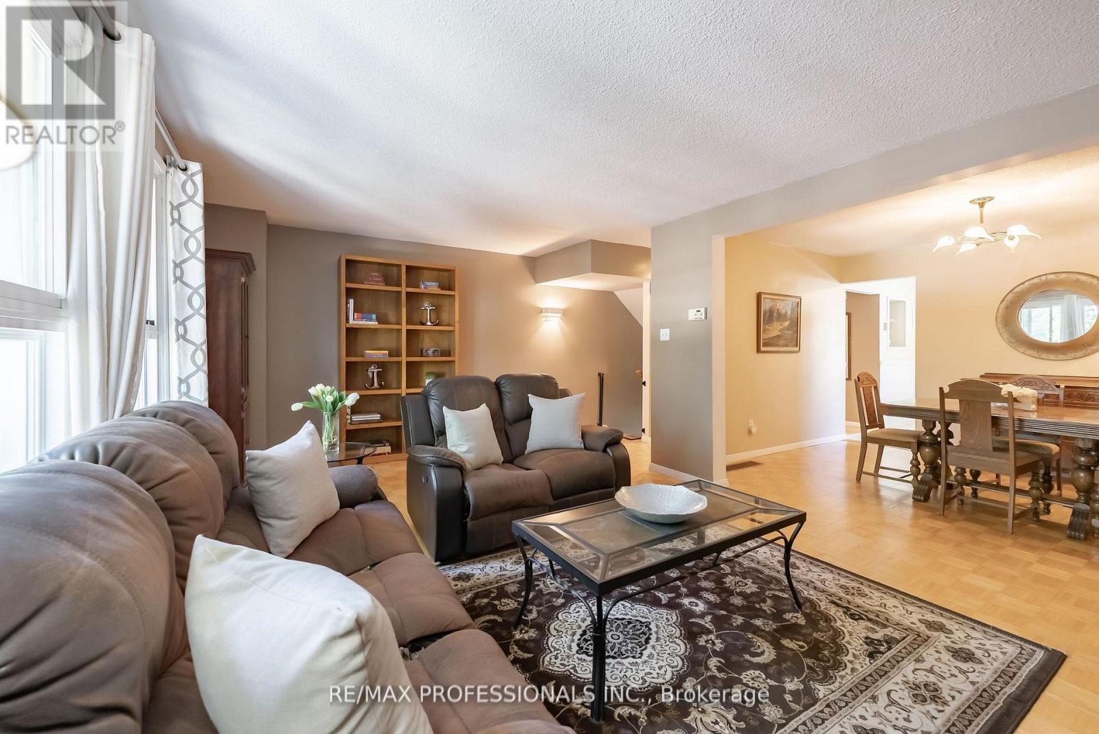 65 - 405 Hyacinthe Boulevard, Mississauga, Ontario  L5A 3N1 - Photo 7 - W12507372