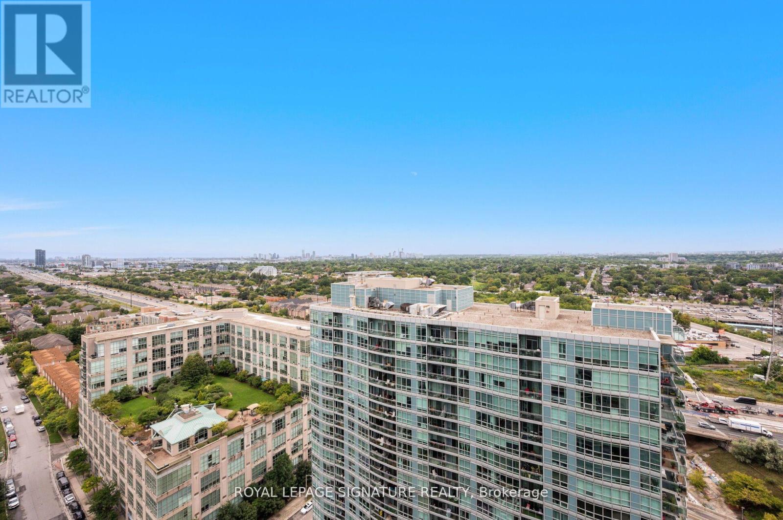 2521 - 165 Legion Road N, Toronto, Ontario  M8Y 0B3 - Photo 14 - W12507404