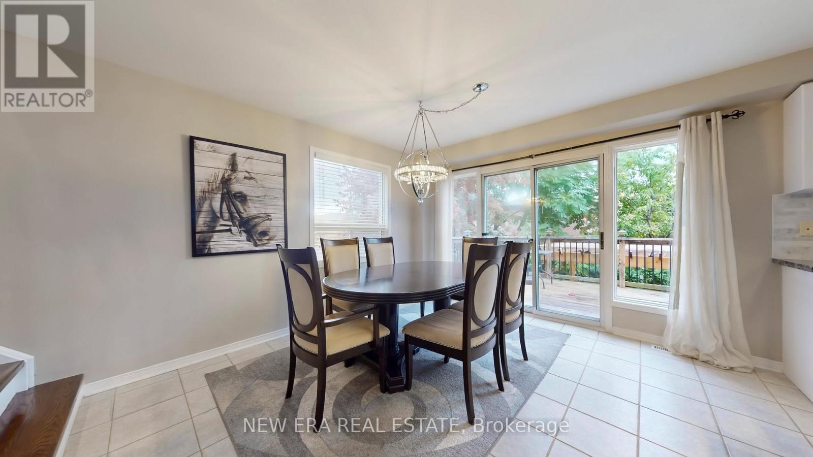 496 Delphine Drive, Burlington, Ontario  L7L 6W8 - Photo 12 - W12507416