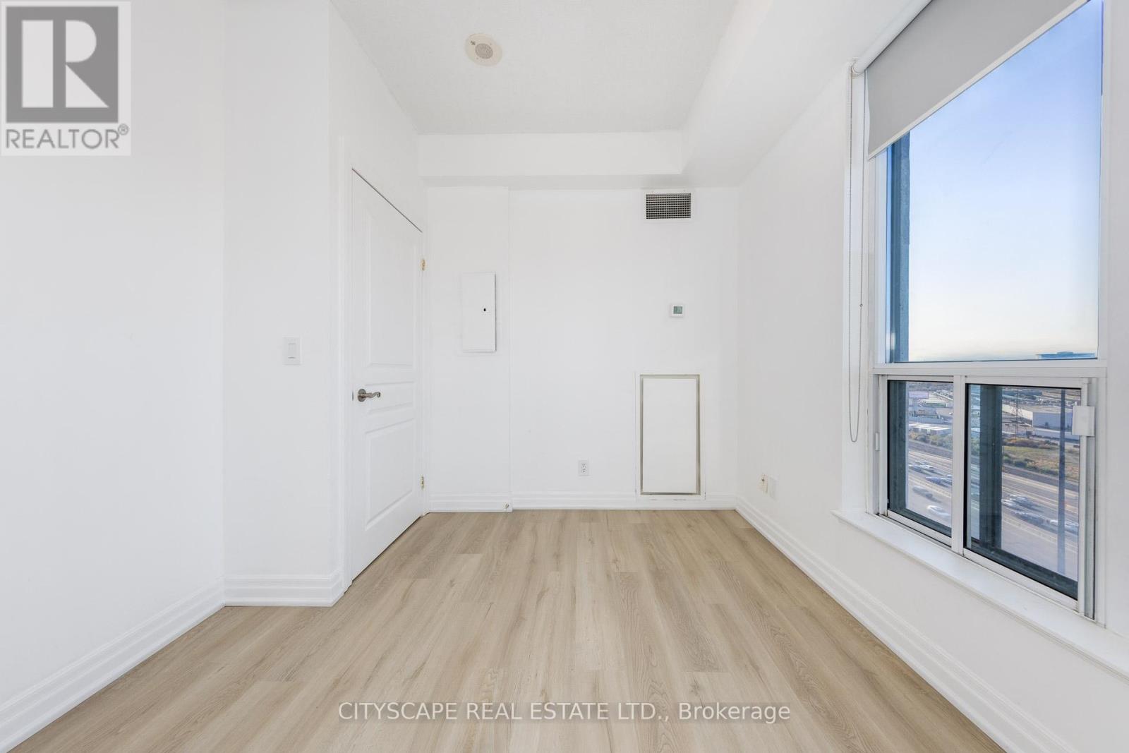 1607 - 2087 Lake Shore Boulevard W, Toronto, Ontario  M8V 4G3 - Photo 17 - W12507420