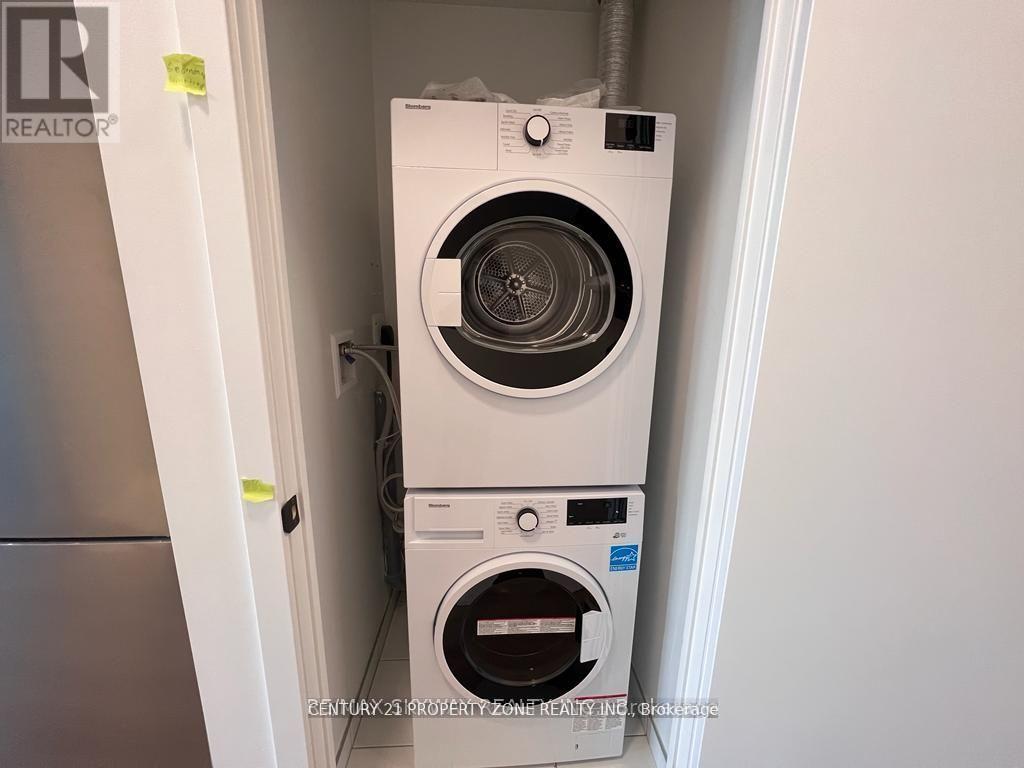 101 - 10 Lagerfield Drive, Brampton, Ontario  L7A 5L3 - Photo 8 - W12507436